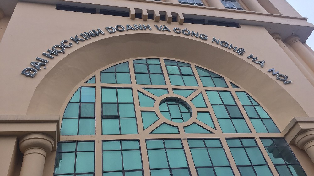 Trường Đại học Kinh doanh và Công nghệ Hà Nội, phường Vĩnh Hưng