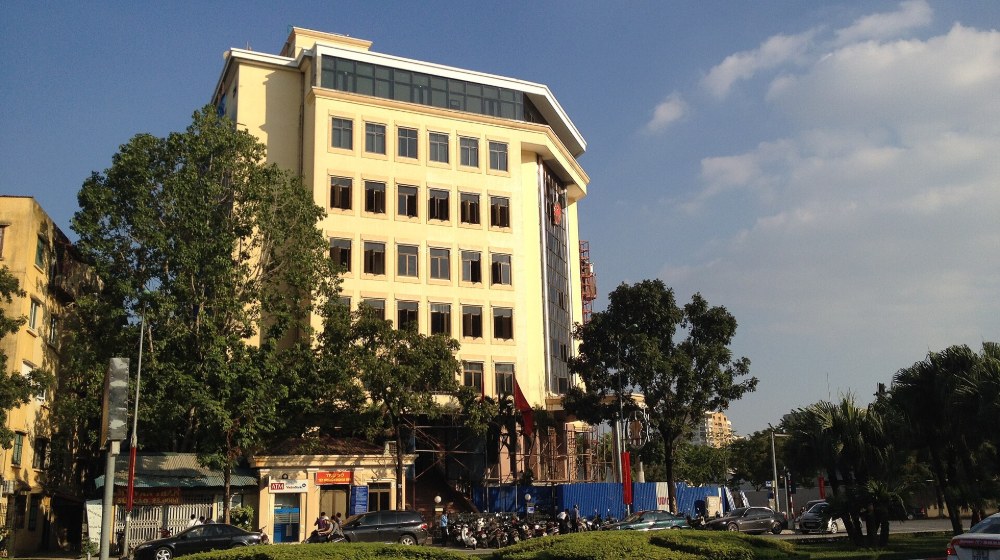Tòa nhà số 25 Liễu Giai, trụ sở Đảng ủy – UBND phường Ngọc Hà