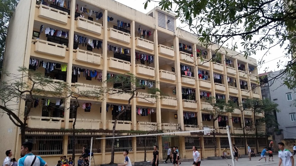 Khuôn viên Trường Đại học Mỏ – Địa chất, phường Đông Ngạc, Hà Nội